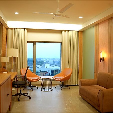 The Sky Imperial Hotel Kailash Jamnagar Luaran gambar